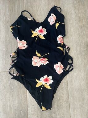 Billabong Black Floral One-Piece Swimsuit, size large